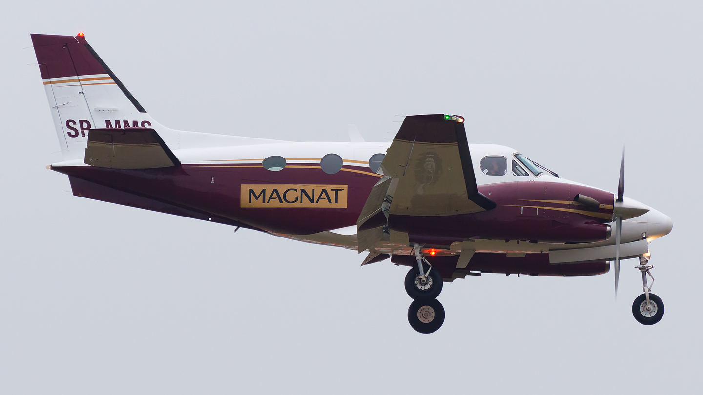 Beechcraft C90GT