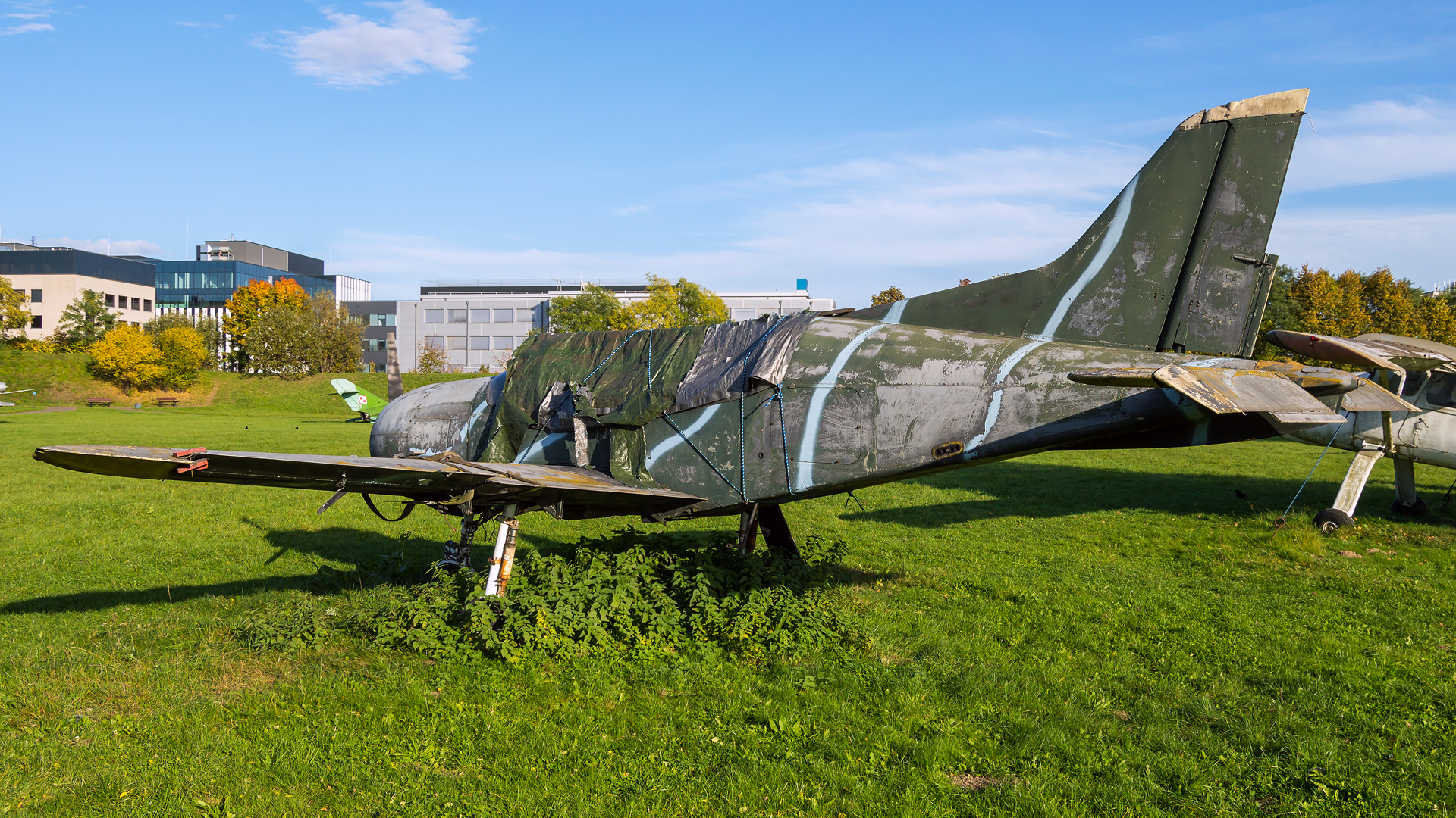 PZL 130