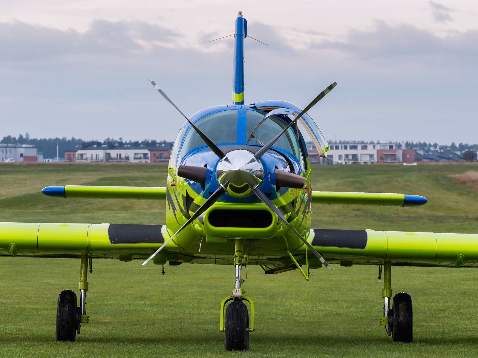 PACIFIC AEROSPACE P-750 XStol