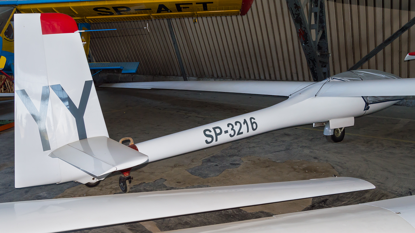 SZD-42-2 Jantar 2B