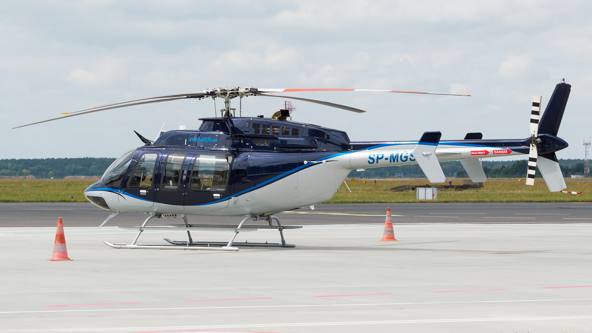 Bell 407
