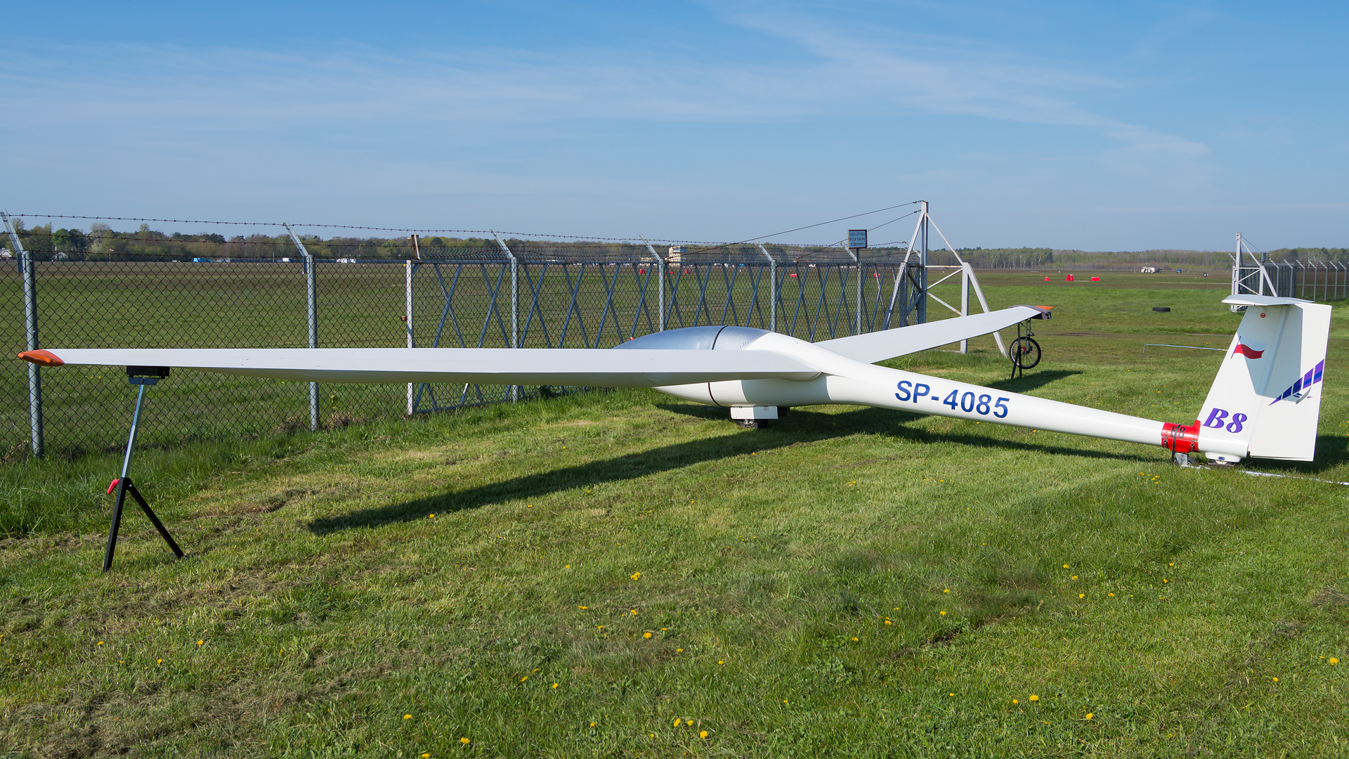 Glaser-dirks DG-100