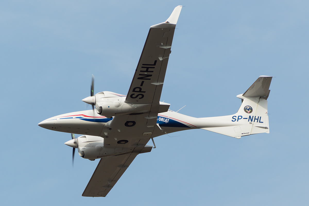 Diamond DA42