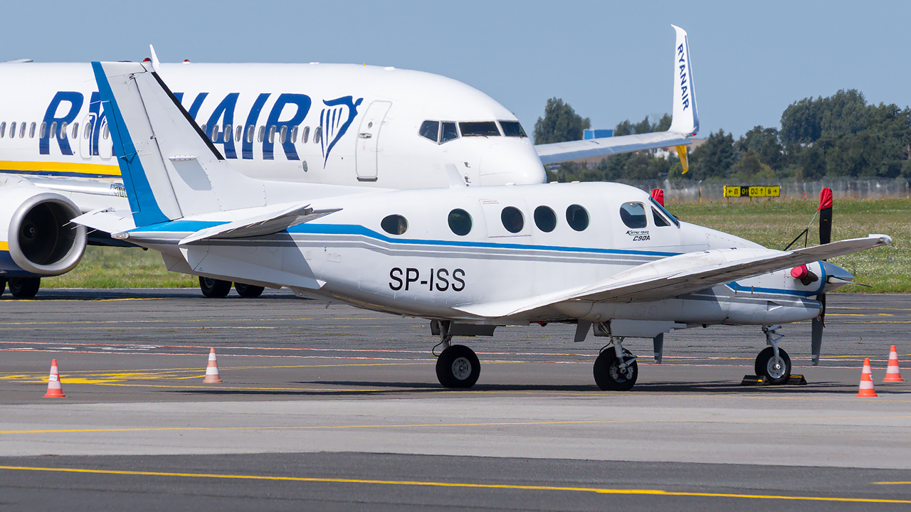 Beechcraft C90GT