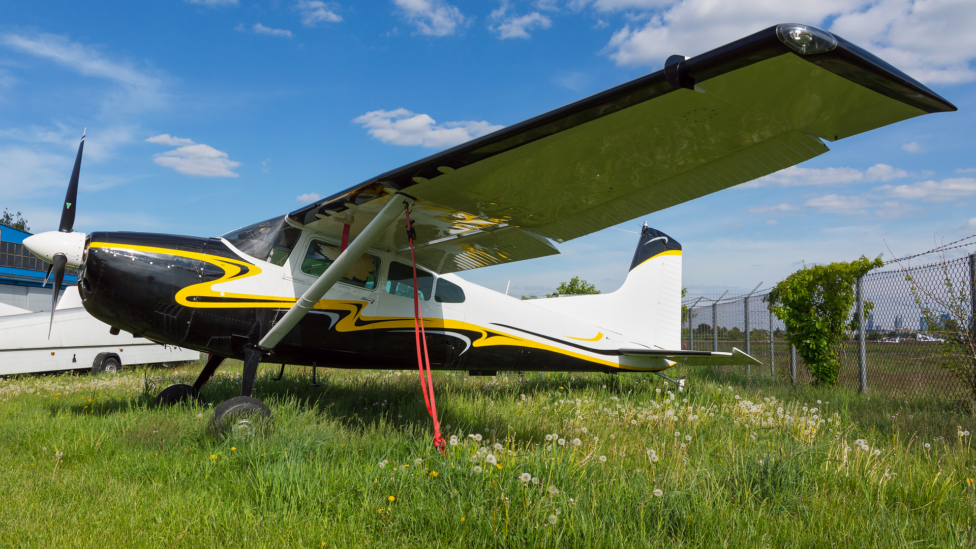 Cessna A185F